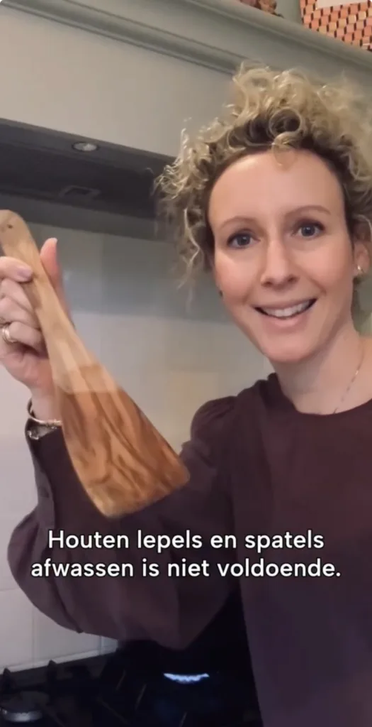 Houten lepels en spatels afwassen is niet voldoende