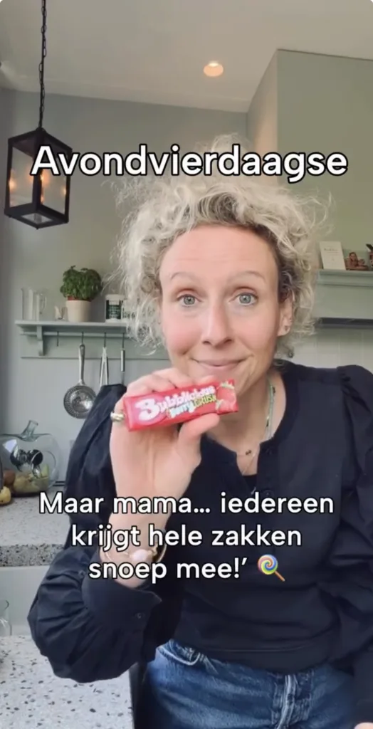 Avondvierdaagse, maar mama iedereen krijgt hele zakken snoep mee!