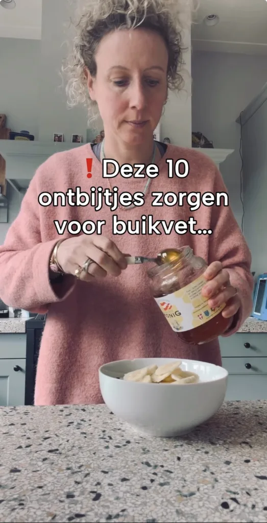 Deze 10 ontbijtjes zorgen voor buikvet